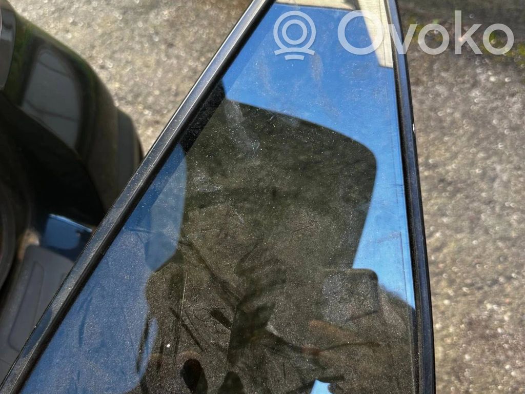 Subaru Outback (BS) Ventanilla de ventilación de la puerta trasera 