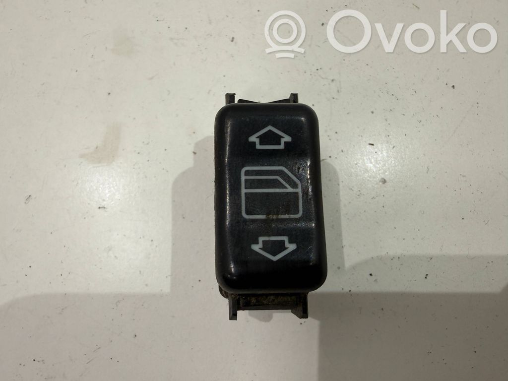 Electric window control switch   1248209010,03809710