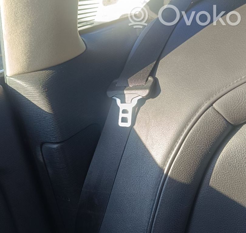 Cinturón trasero   8974PQ