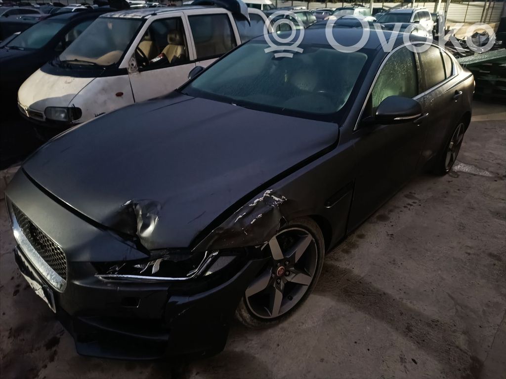 Jaguar XE Eje de transmisión trasero 