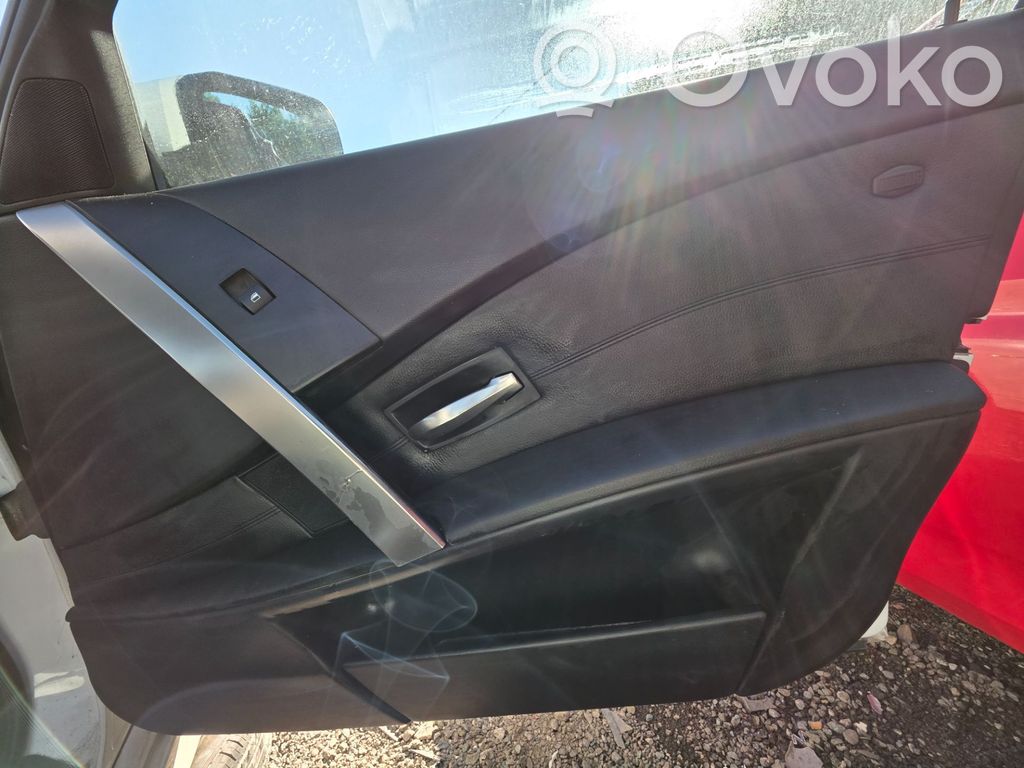 BMW 5 E60 E61 Boczki / Poszycie drzwi przednich 
