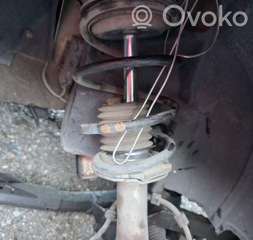 Stoßdämpfer vorne   31326764458