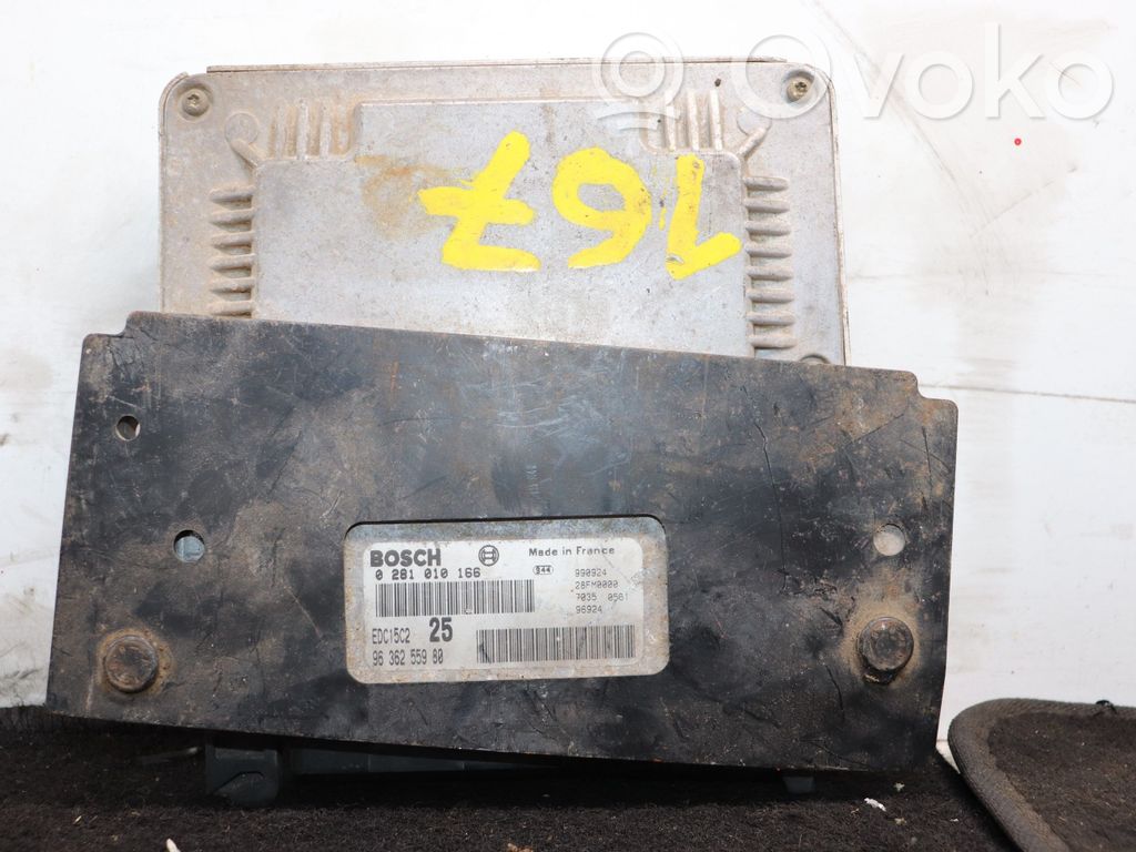 Peugeot 406 Engine control unit/module 