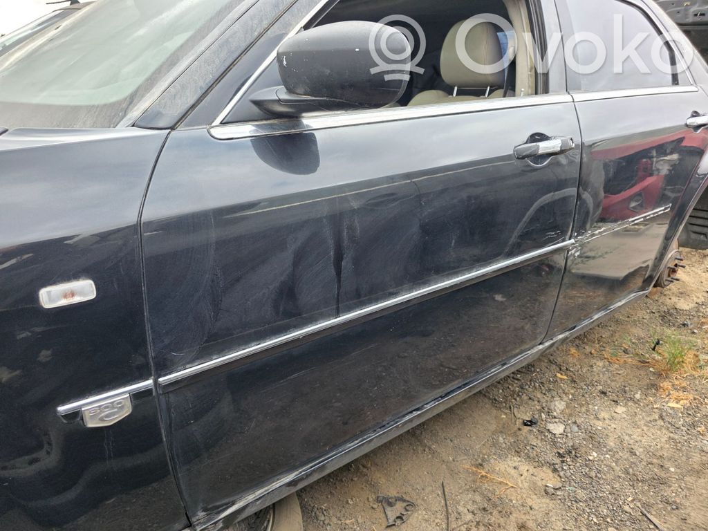 Chrysler 300 - 300C Дверь 