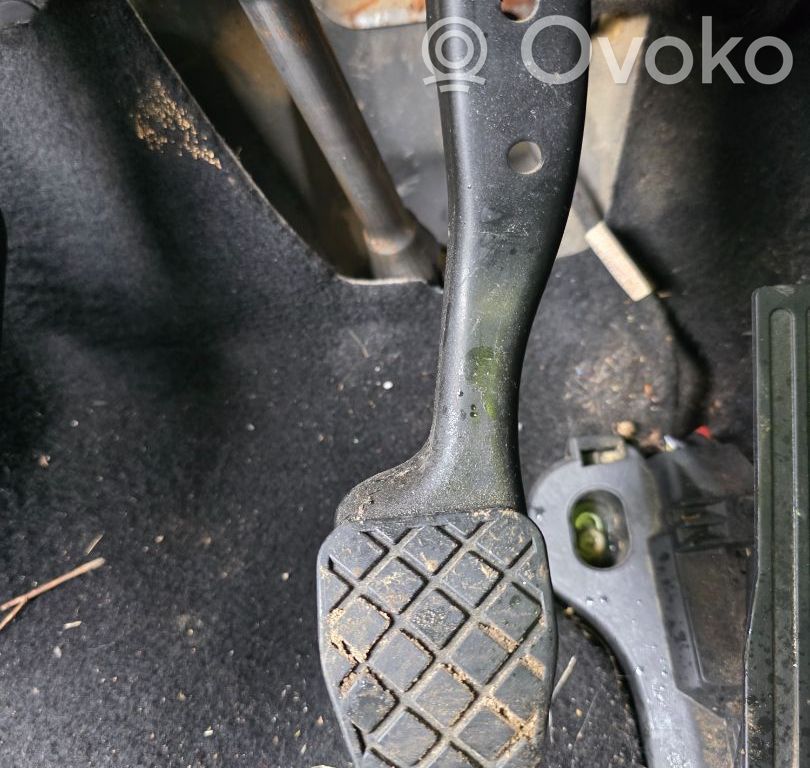 Volkswagen Caddy Pedał hamulca 