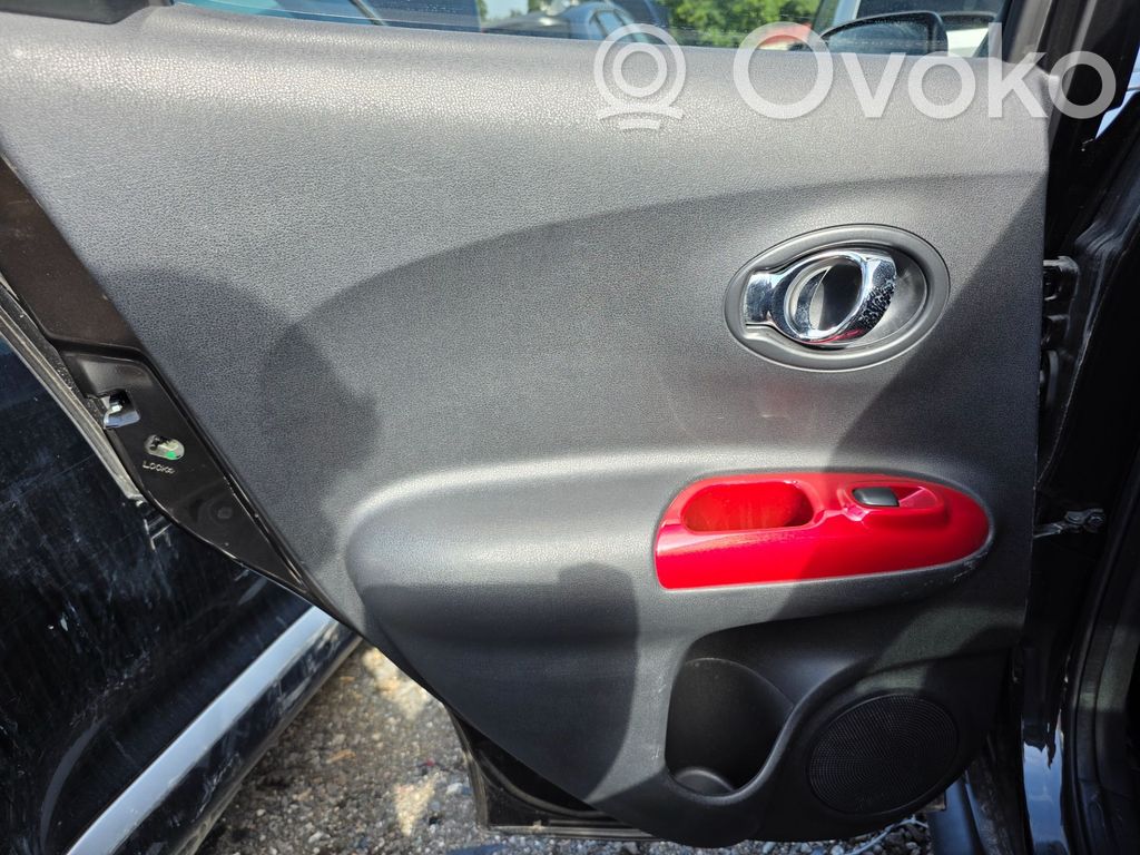Nissan Juke I F15 Boczki / Poszycie drzwi tylnych 