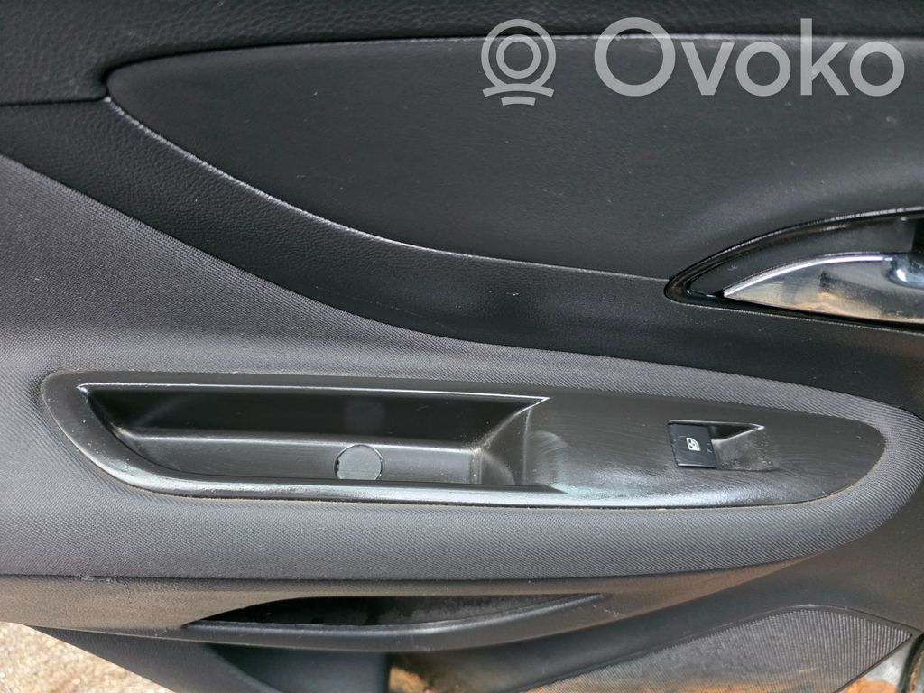 Opel Mokka Electric window control switch 