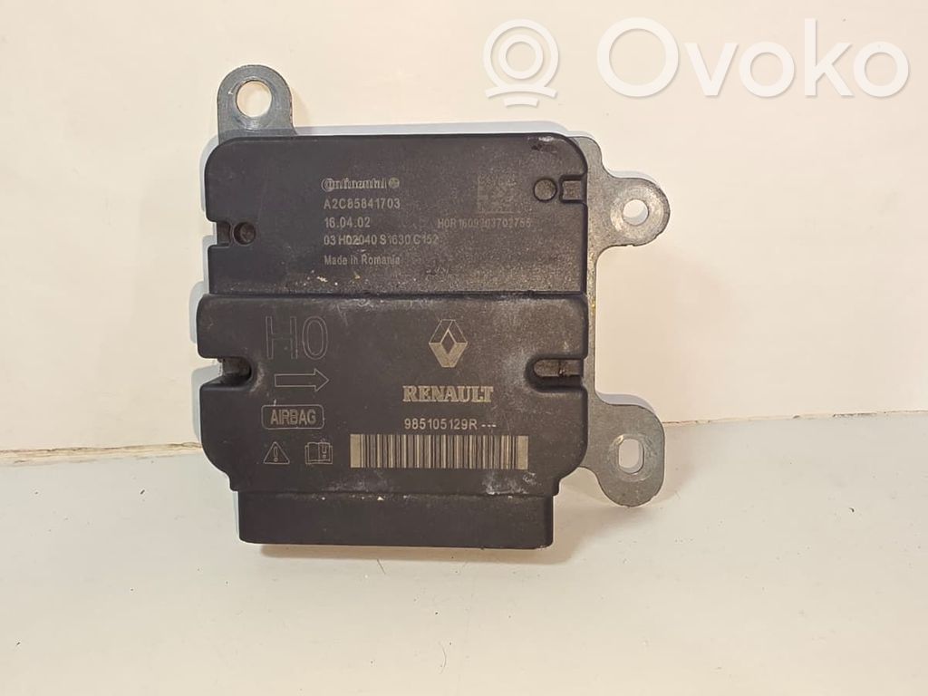 Dacia Duster Airbag control unit/module 