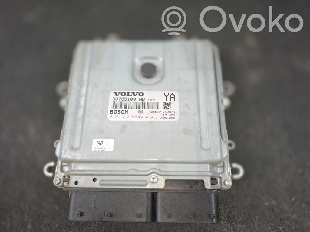 Unidad de control/módulo del motor   30785100AB