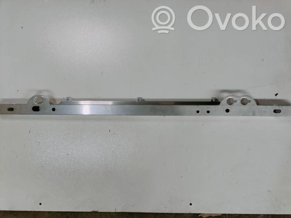 Radiator mount bracket   13315614