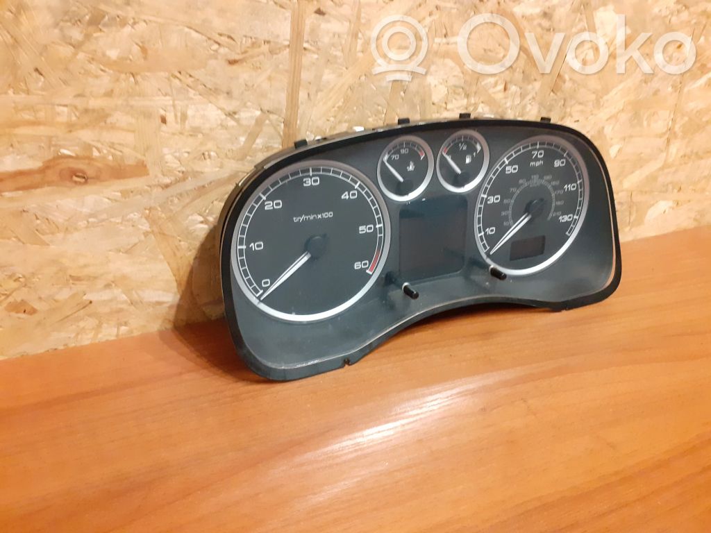 Peugeot 307 Speedometer (instrument cluster) 