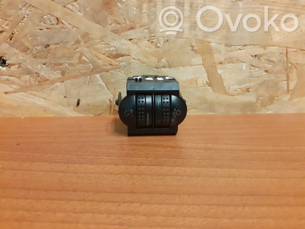 Volkswagen PASSAT B5 Lichtschalter 