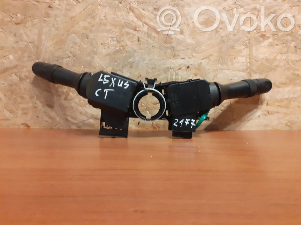 Lexus CT 200H Indicator stalk 