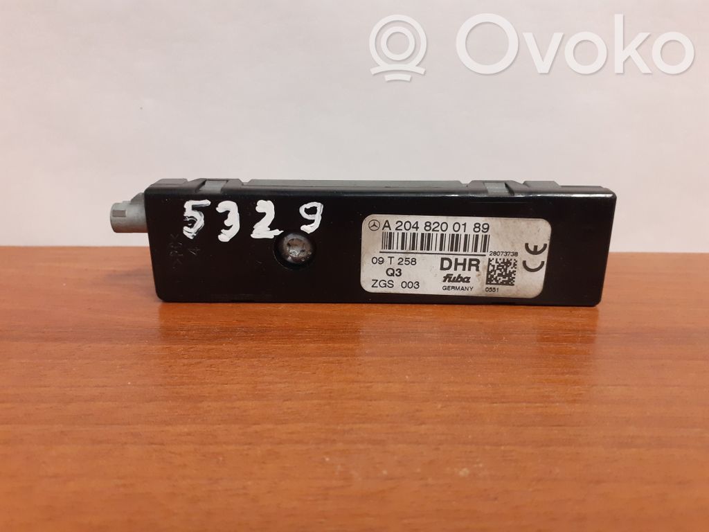 Mercedes-Benz E A207 Aerial antenna amplifier 