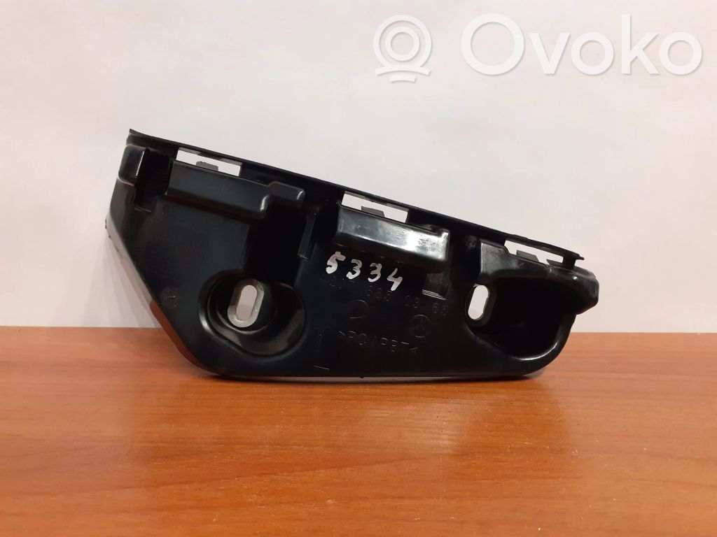 Mercedes-Benz E A207 Rear bumper mounting bracket 