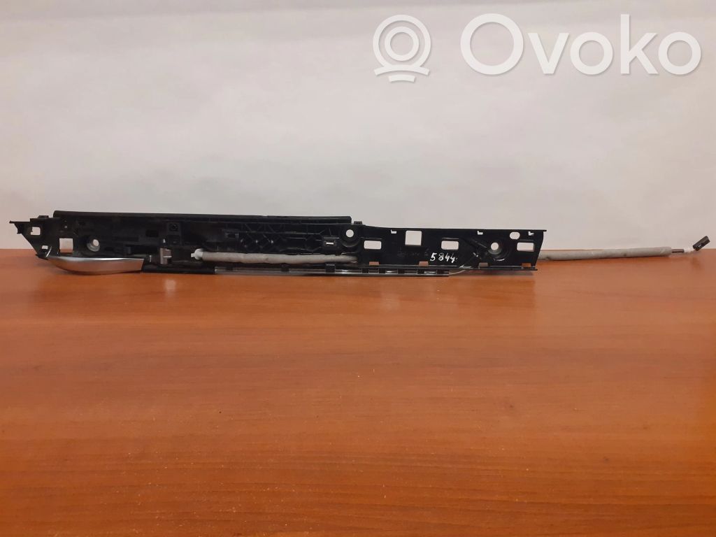 BMW 7 F01 F02 F03 F04 Front door interior handle 