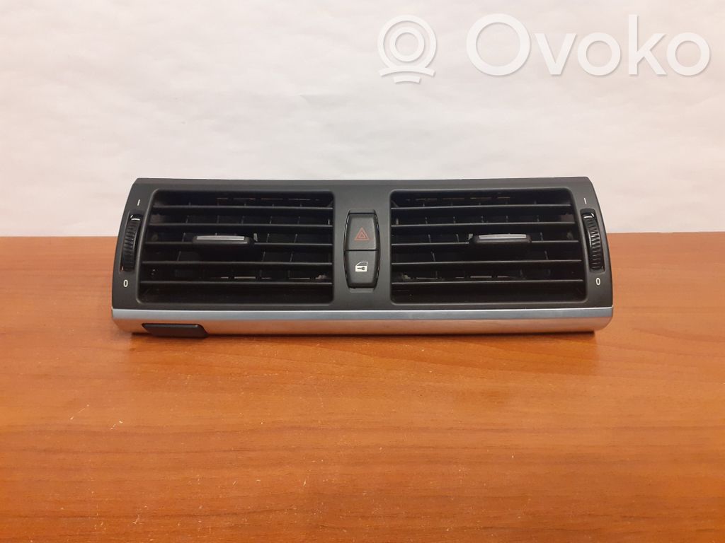 Lango oro grotelės   6722,9220101,9210705