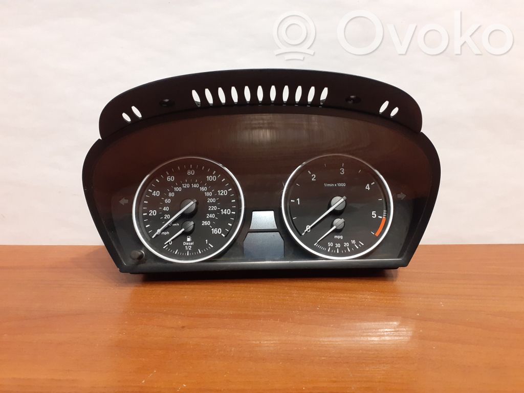 BMW X5 E70 Speedometer (instrument cluster) 