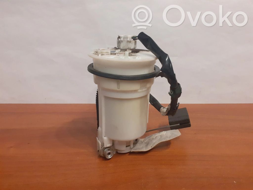 Lexus RX 330 - 350 - 400H Bomba interna de combustible 