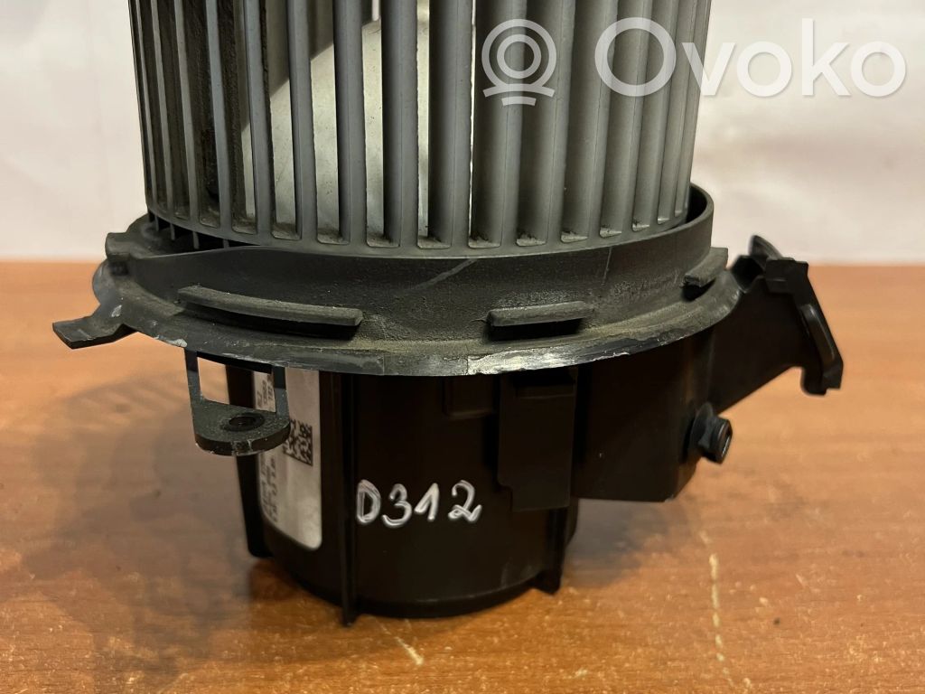 Mercedes-Benz E W212 Heater fan/blower 