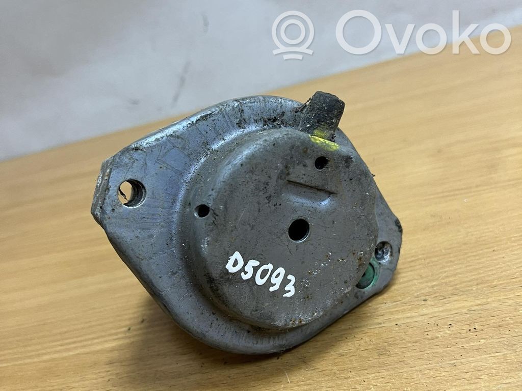 BMW 5 E60 E61 Altra parte del motore 