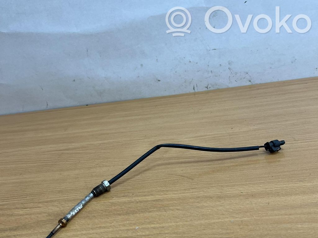 Sensor de temperatura del aceite   02265600,D5236
