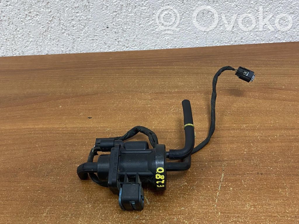 Mercedes-Benz C W203 EGR valve 