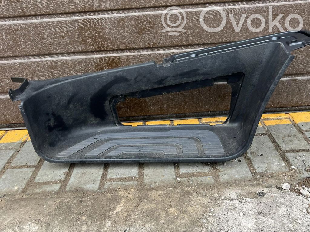 Mercedes-Benz Sprinter W907 W910 Listwa progowa przednia 