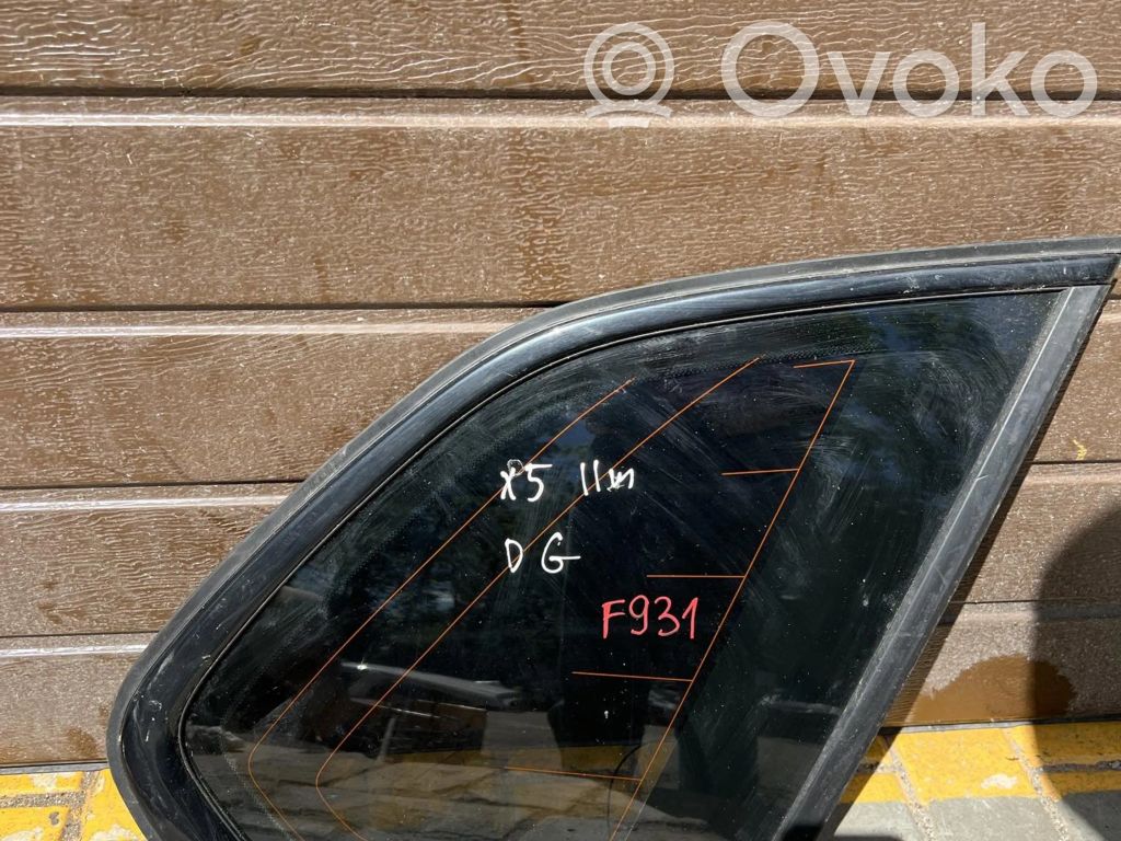 Rear windscreen/windshield window   720788204,F931
