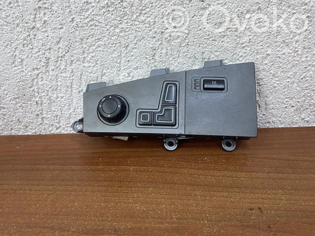 Seat control switch   6971625,E0200358,53305950,E2698