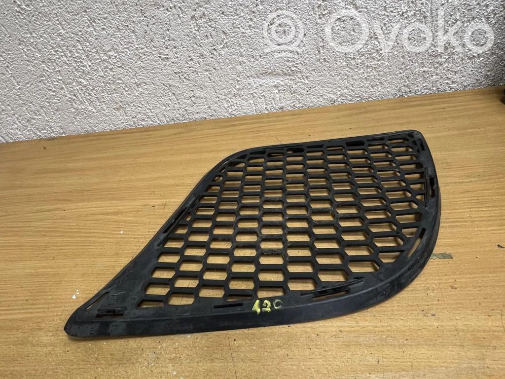 BMW X6 E71 Quarter panel pressure vent 