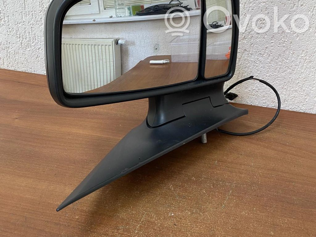 Mercedes-Benz Vito Viano W447 Elektryczne lusterko boczne drzwi przednich 