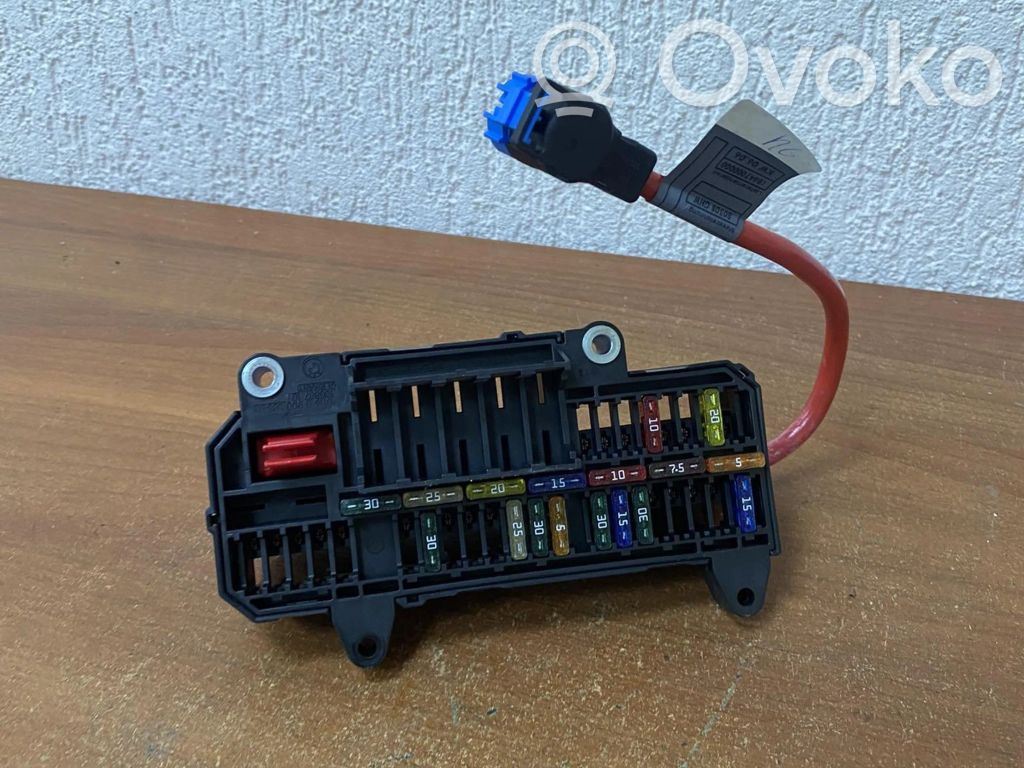 Fuse box set   18572,6113690058303,10688710,18647000000,80308,G286