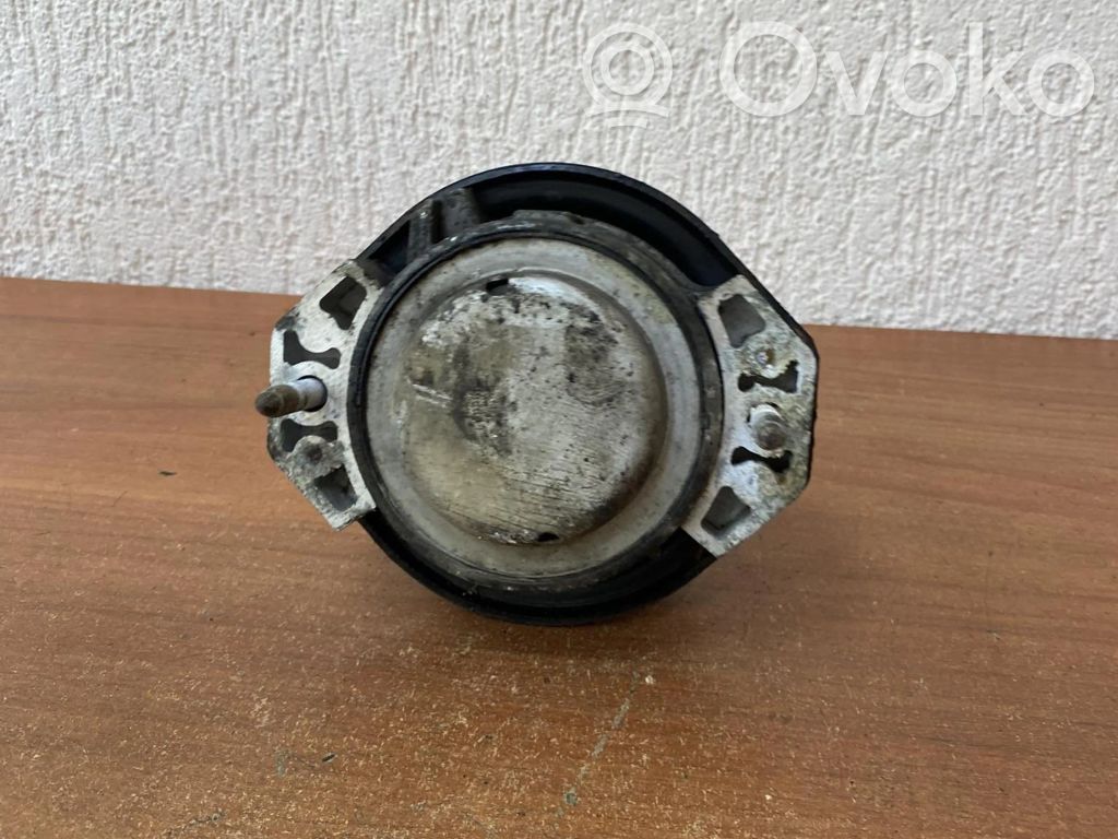 BMW 7 E65 E66 Other engine bay part 