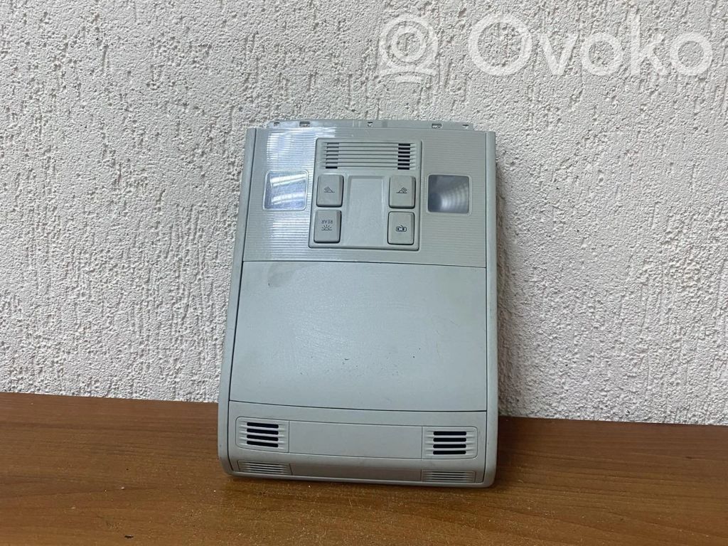 Światło fotela przedniego   5G0867591C,5G0686887,317920892956,3B0035711B,5G0867489,G689