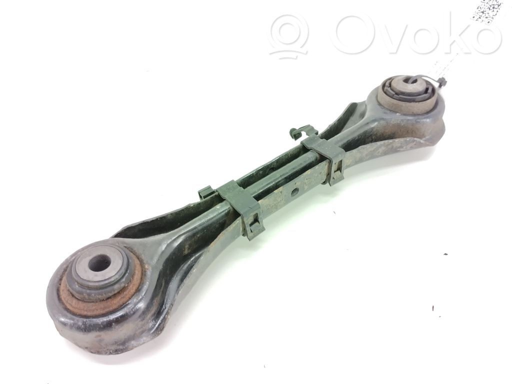 Brazo de suspensión trasero   6777980,33322406292,33326763473,33326777980,6763473