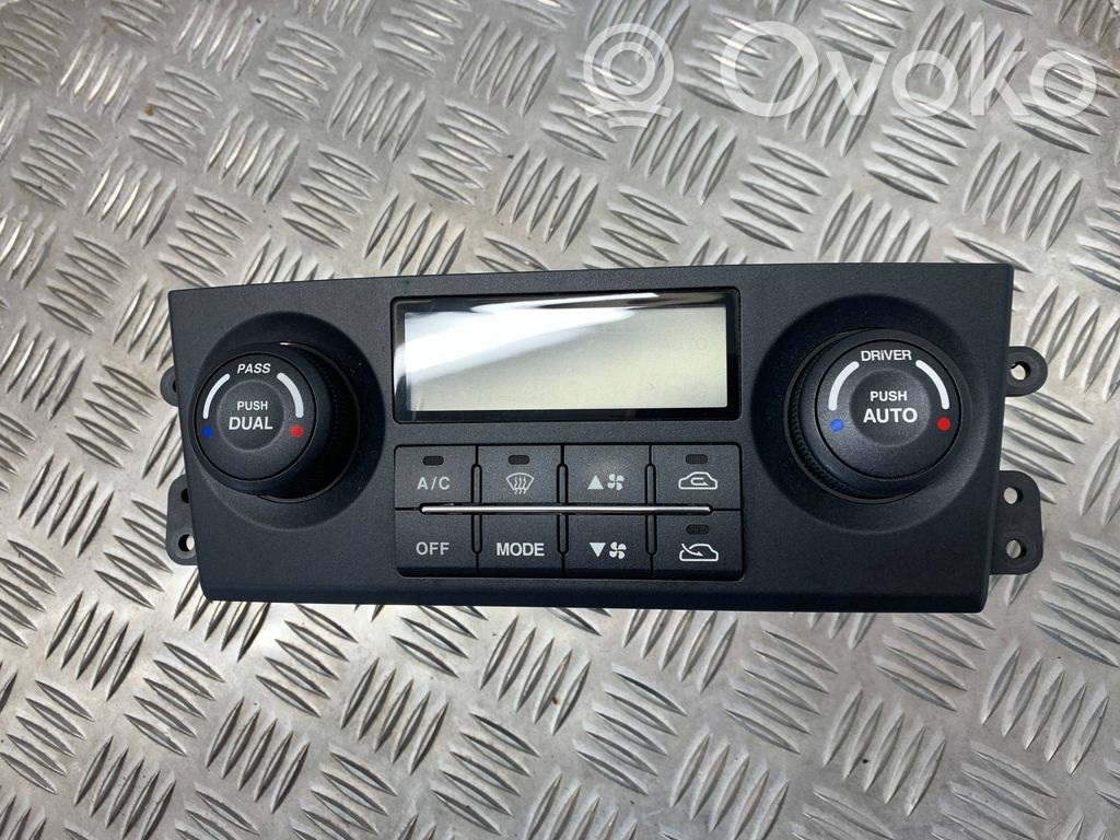 KIA Sorento Climate control unit 