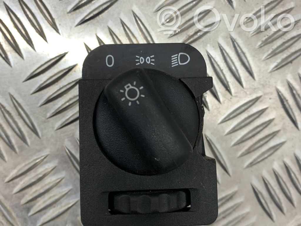 Opel Astra F Light switch 