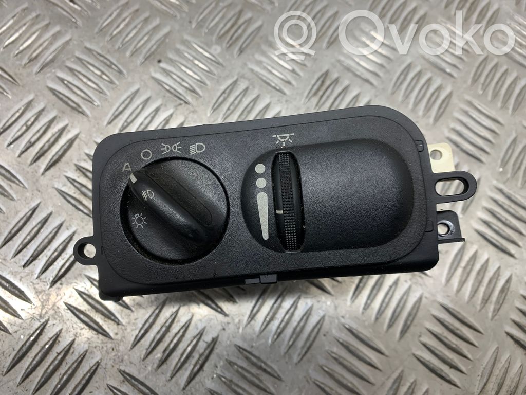 Light switch   P04760158AG,987539,36033U