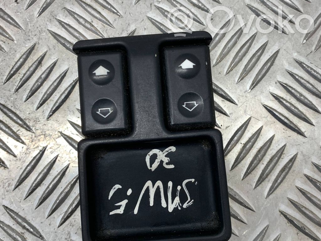 BMW 5 E34 Electric window control switch 