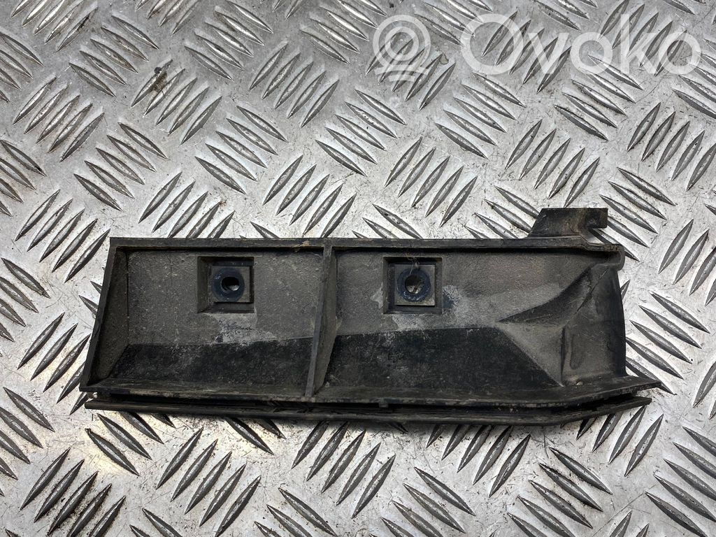 Volvo V50 Takapuskurin kannake 