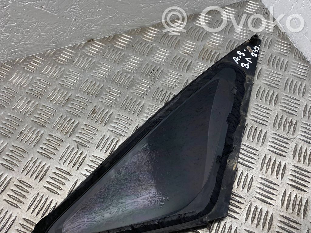 Seitenscheibe hinten   E2043R00366,E000233