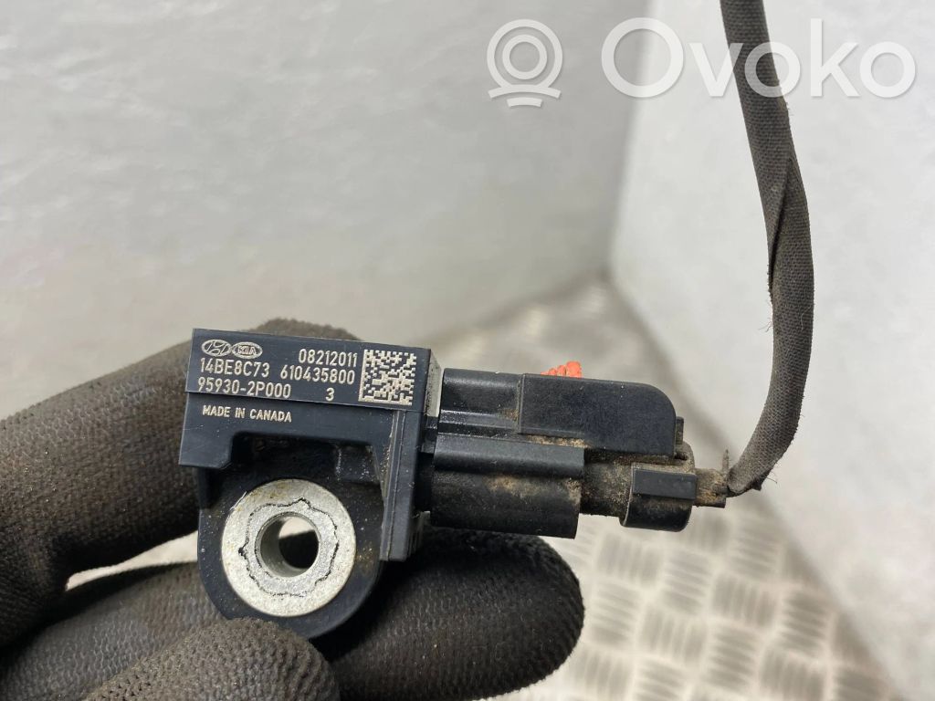KIA Sorento Airbagsensor Crashsensor Drucksensor 