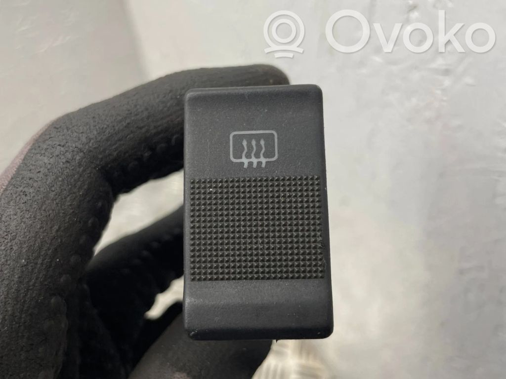 Audi A6 S6 C4 4A Windscreen/window heater switch 