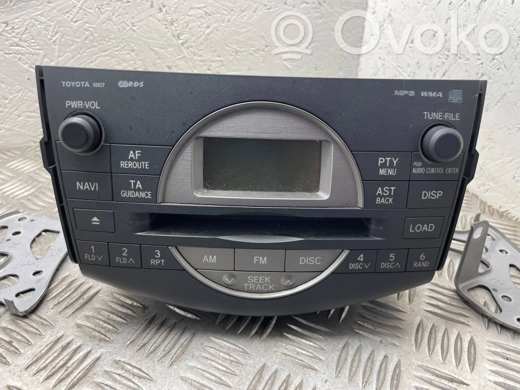 Toyota RAV 4 (XA30) Panel / Radioodtwarzacz CD/DVD/GPS 