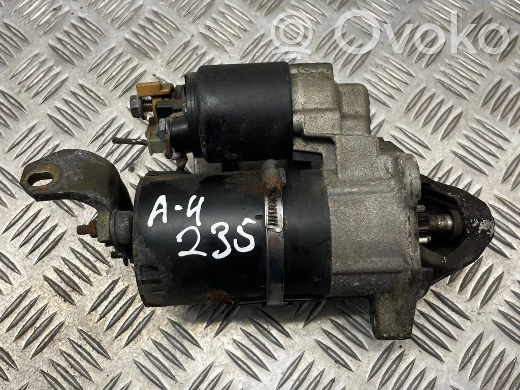 Audi A4 S4 B5 8D Motor de arranque 