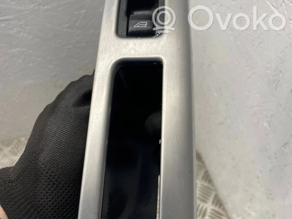Volvo V50 Electric window control switch 