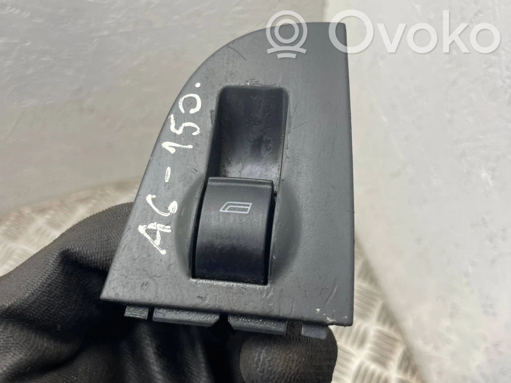 Audi A6 S6 C5 4B Electric window control switch 