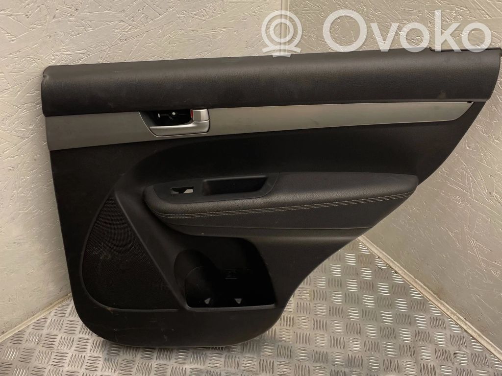 KIA Sorento Boczki / Poszycie drzwi tylnych 