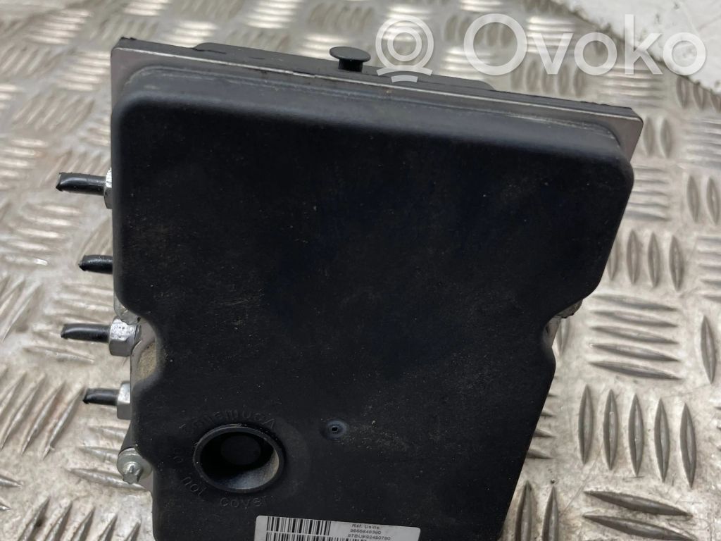 Peugeot 3008 I ABS Pump 